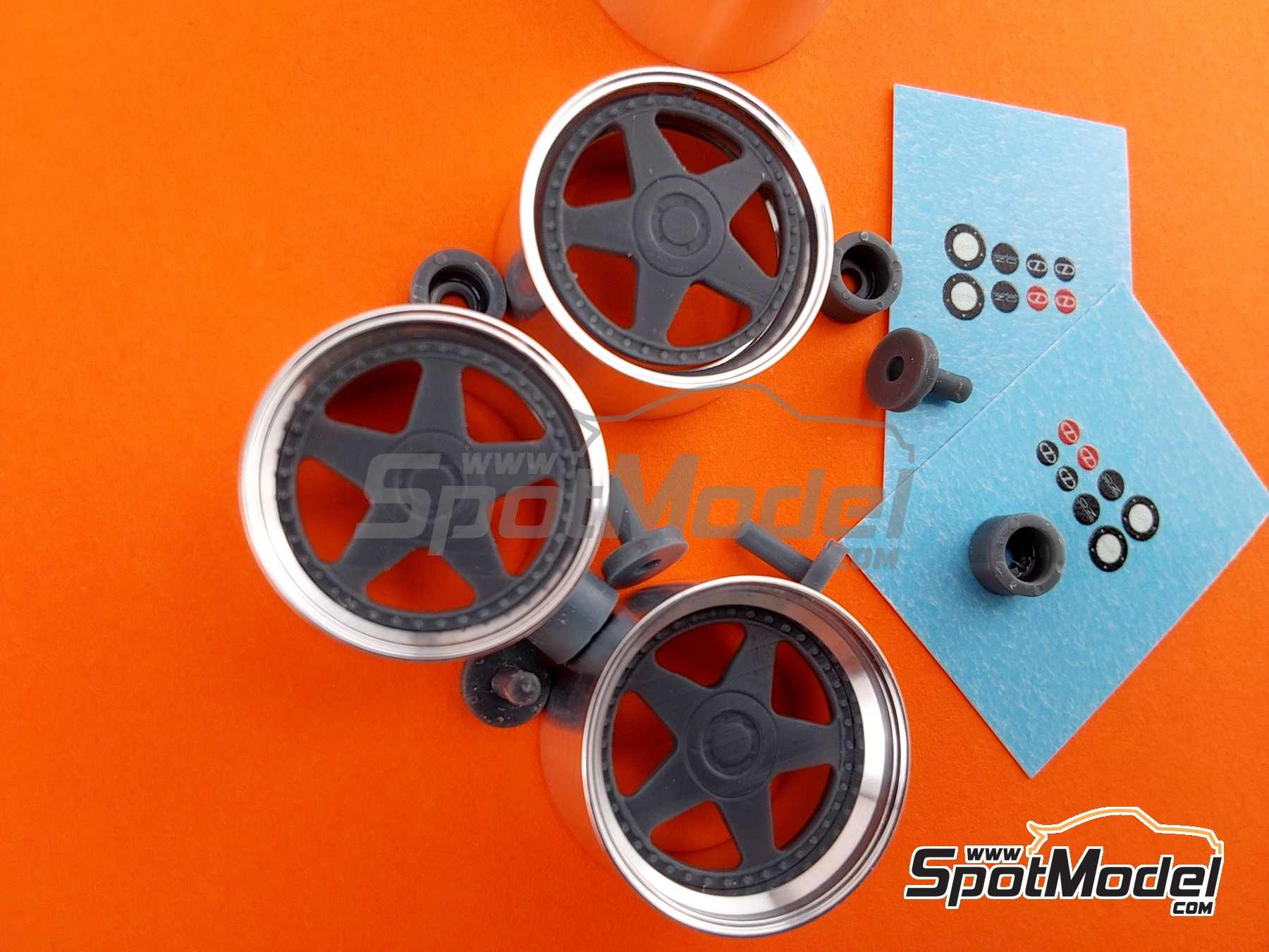 412P No.23 1/24スケール 412P No.23 1/24スケール Arcadia 1/24 Scale Proto Garland